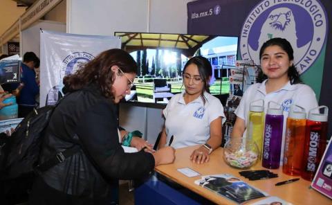 Jóvenes hidalguenses conocieron diversas ofertas académicas en Feria Educativa