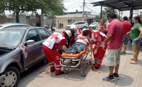 Fuerte choque dejó 2 heridos