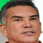 Alejandro Moreno Cárdenas... Debilitado