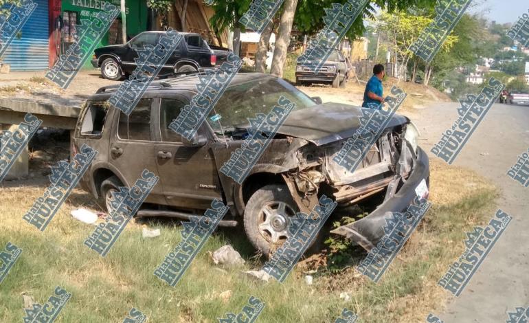 ¡Camioneta se accidentó!