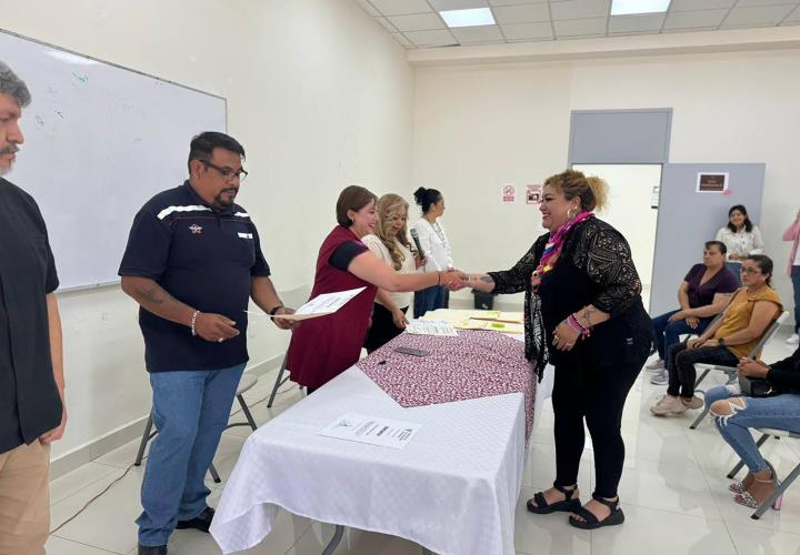 Concluye con éxito la Feria del Emprendimiento