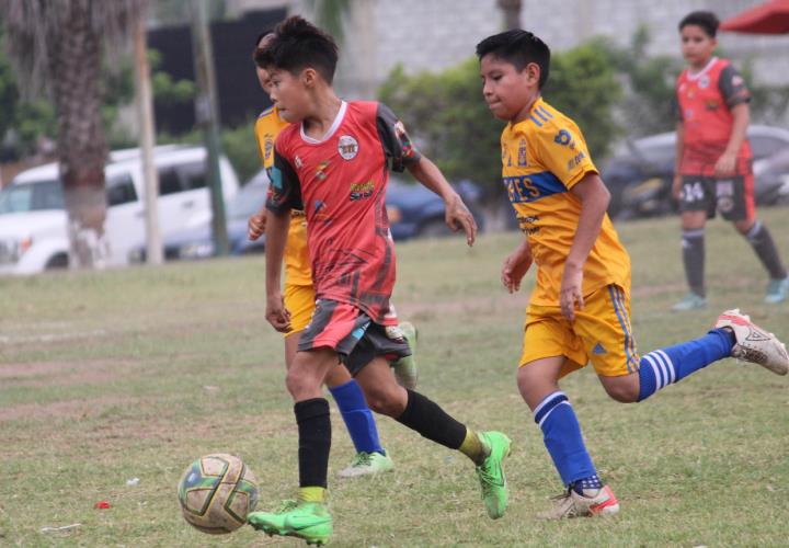 Futbol infantil ´B´ ofrece partidos de alto impacto