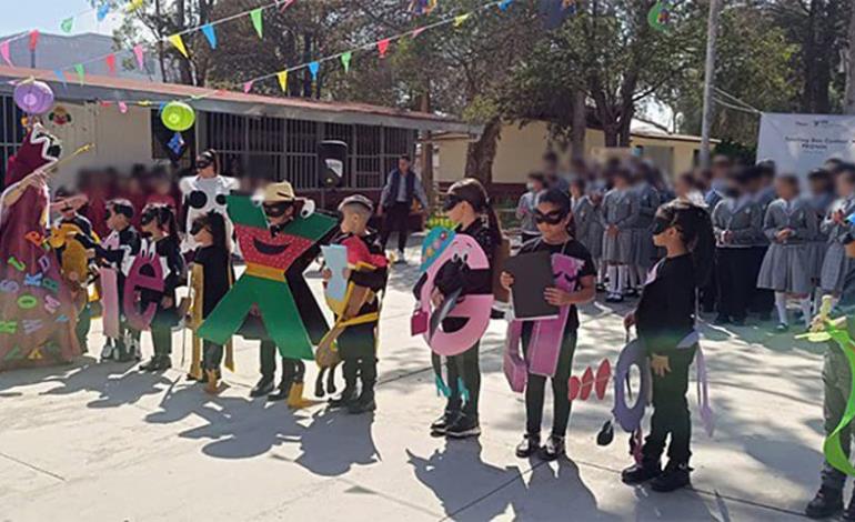 Primaria Hijos del Ejército culminó el proyecto denominado "El Mundo de las Letras"