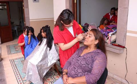 Mujeres de "Mucpaz" han recibido talleres
