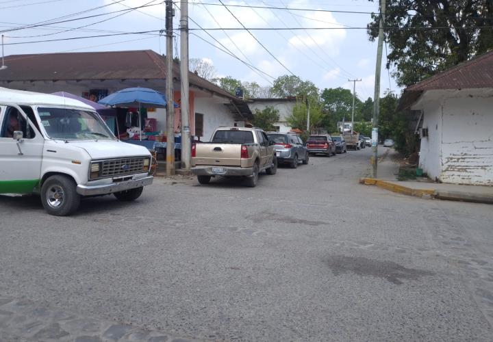 Calles Saturadas en los días de plaza