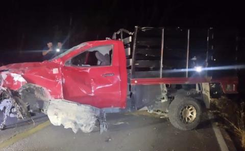 SE ACCIDENTÓ UNA CAMIONETA