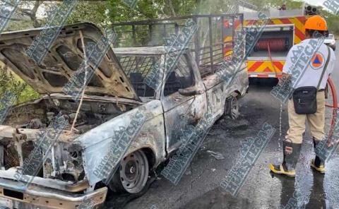 Camioneta se incendió