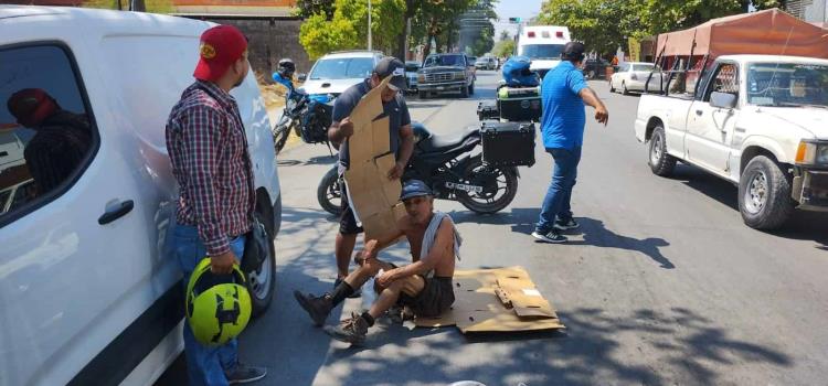 Autobús impactó a un pepenador