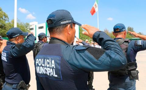 Piden capacitar a los policías
