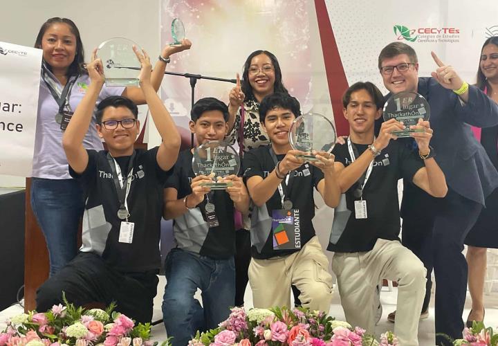 Estudiantes del CECyTEH Hidalgo ganaron primer lugar en el ThackathónNacional de los CECyTEs 2024