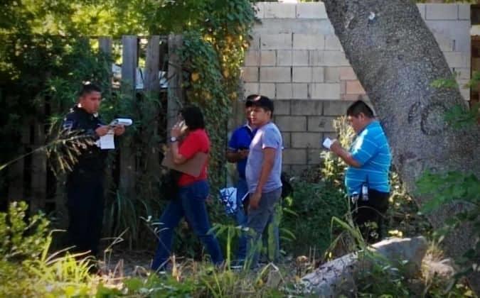 Menor cayó de una barda  