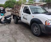 Camioneta impactó moto de una dama