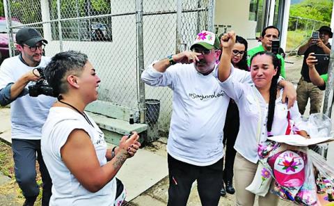 Libre Sanjuana tras el indulto