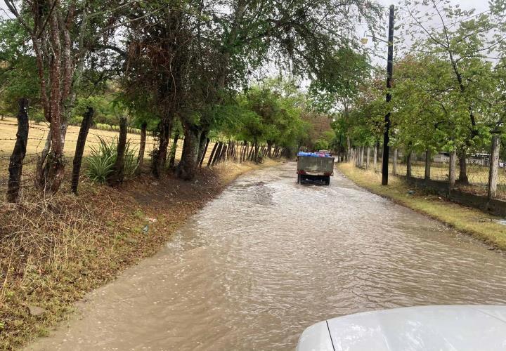 Hidalgosin cierres carreteros, pese a derrumbesHidalgo sin cierres carreteros, pese a derrumbes