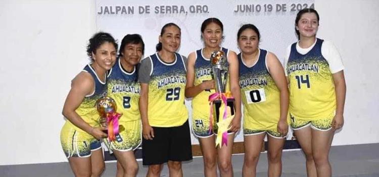 Lupita conquista liga de Querétaro 