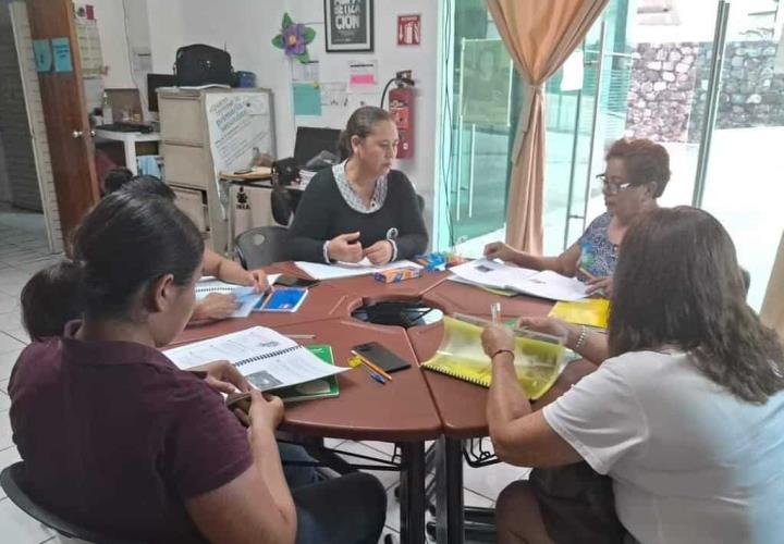 Mujeres podrán culminar su educación básica