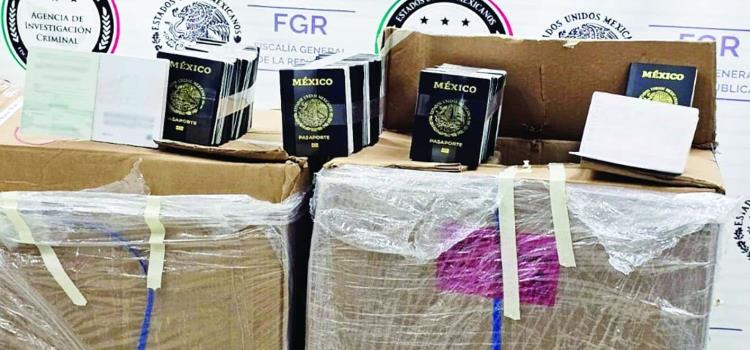 Robaron más de mil pasaportes