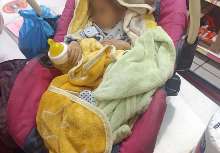 Policía Violeta rescata en Pachuca, a bebé abandonada en tienda de autoservicio 