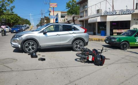 Herido en choque joven motociclista