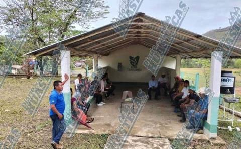 Amenazan con bloquear carretera