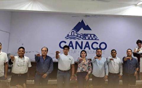 Renovó CANACO su mesa directiva