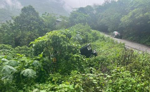 SE ACCIDENTÓ UNA CAMIONETA