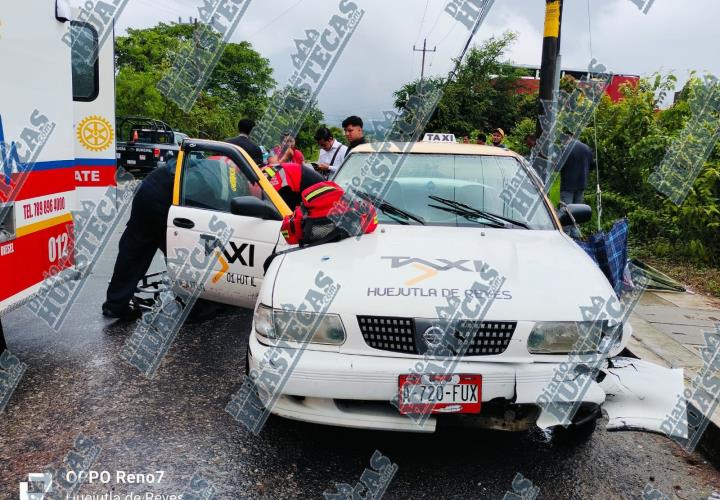 Mujer lesionada en encontronazo