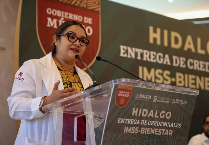 Arrancó la entrega de credenciales  a personas afiliadas al Sistema IMSS-Bienestar