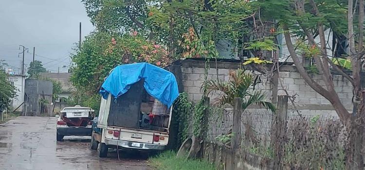 CHIQUEROS DESPIDEN FÉTIDOS OLORES Y LA COPRISEH NO HACE NADA