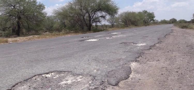 6 ACCIDENTES POR PÉSIMA CARRETERA