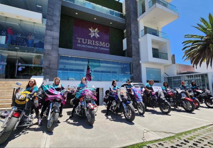 81 mujeres recorrerán Hidalgo en motocicleta