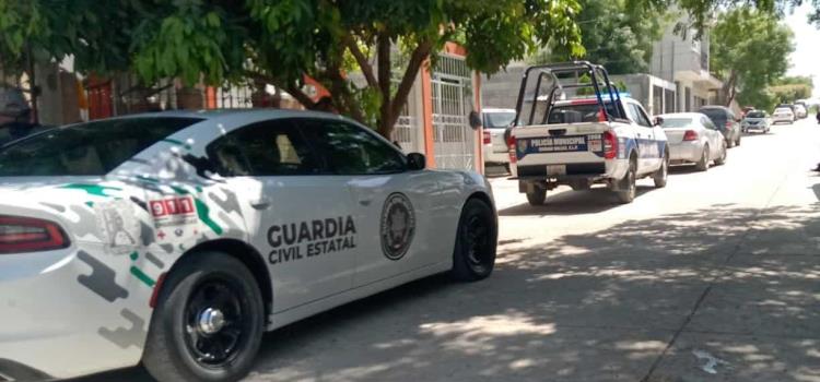 Mujer golpeada en riña familiar