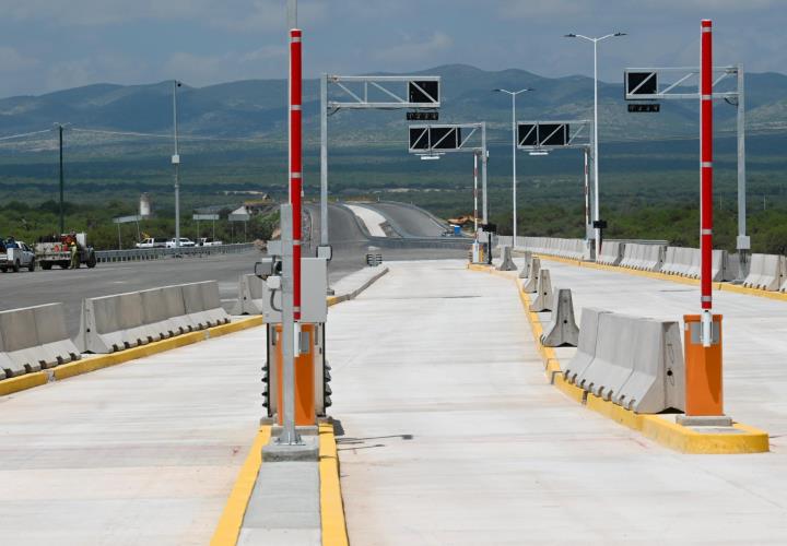 Autopista a Matehuala mejorará conectividad 