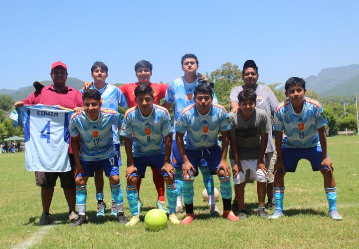 Purificadora MIM pegó 1ro. a Orange Fianzas ganó 3-1