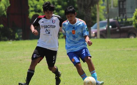 Carlos ´Zurdo´ Godínez logró otro título de goleo

