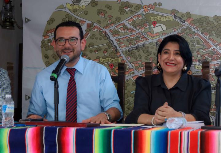 Impulso y apoyo al sector turístico de Omitlán