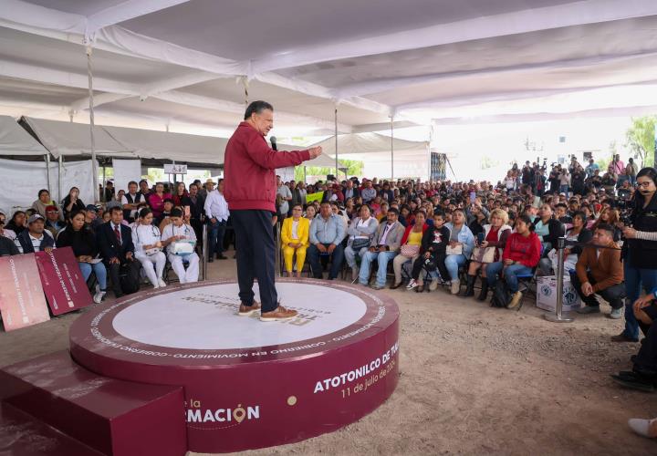 Refuerza Menchaca compromiso con la transformación de Atotonilco de Tula