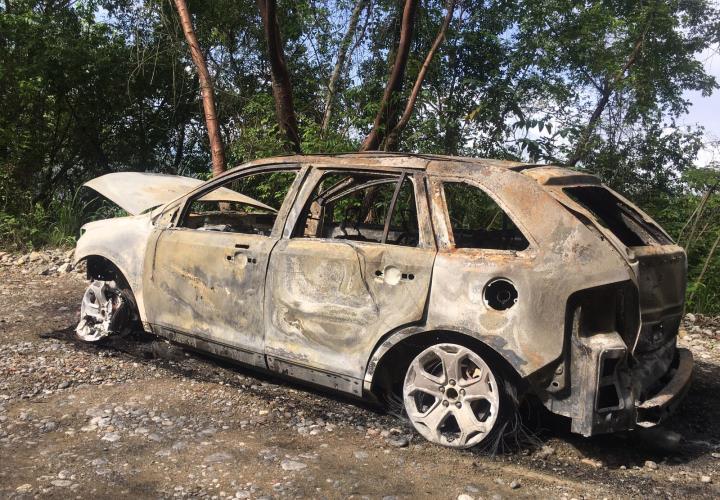 Vehículo terminó calcinado