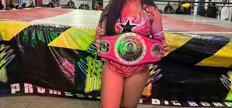 Estrellita de Plata campeona Big BEAR