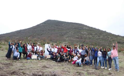 Reforestación en el Área Natural Protegida Cerro Grande en el marco del Mes del Bosque
