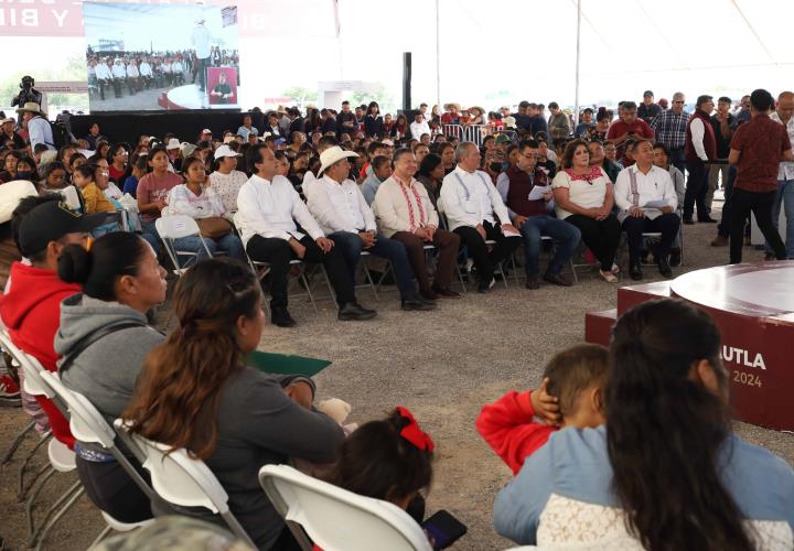 Refrenda Menchaca Salazar compromiso de construir un gobierno cercano al pueblo