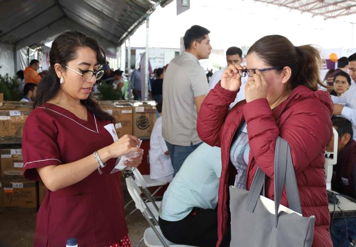 Refrenda Menchaca Salazar compromiso de construir un gobierno cercano al pueblo