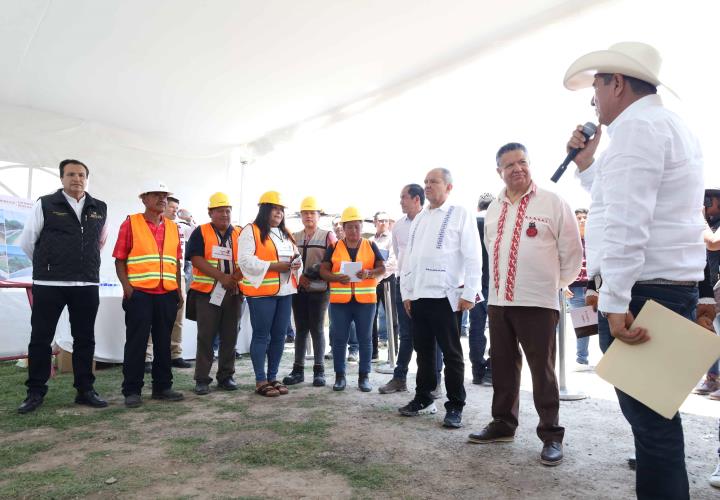 Refrenda Menchaca Salazar compromiso de construir un gobierno cercano al pueblo