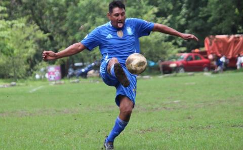 Quinta jornada de alto impacto en futbol master
