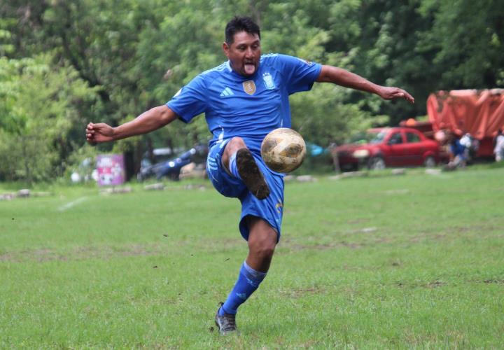 Quinta jornada de alto impacto en futbol master