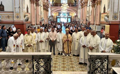 Gobierno Municipal felicitó a Presbítero