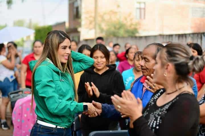 Ruth González invitó  a Feria de la Salud  
