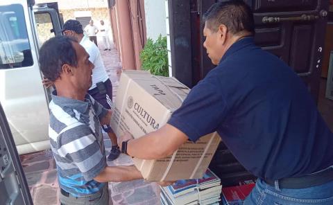 Felicitaron a bibliotecarios