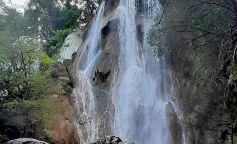 Reabrieron cascadas en la zona Huasteca