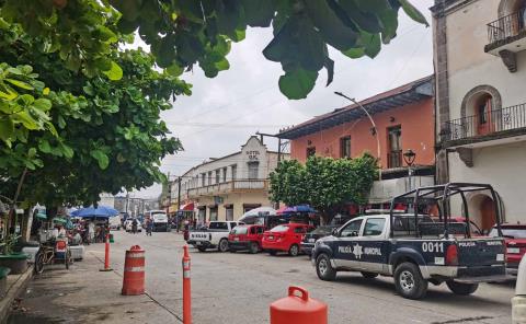 Amenazan policías con paro de labores